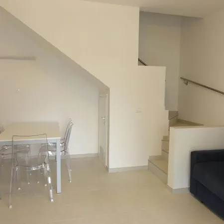 Villa Charming Renovated Flat Bibione